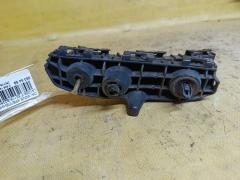 Крепление бампера на Daihatsu Move LA100S 52115-B2280  52116-B2280, Переднее расположение