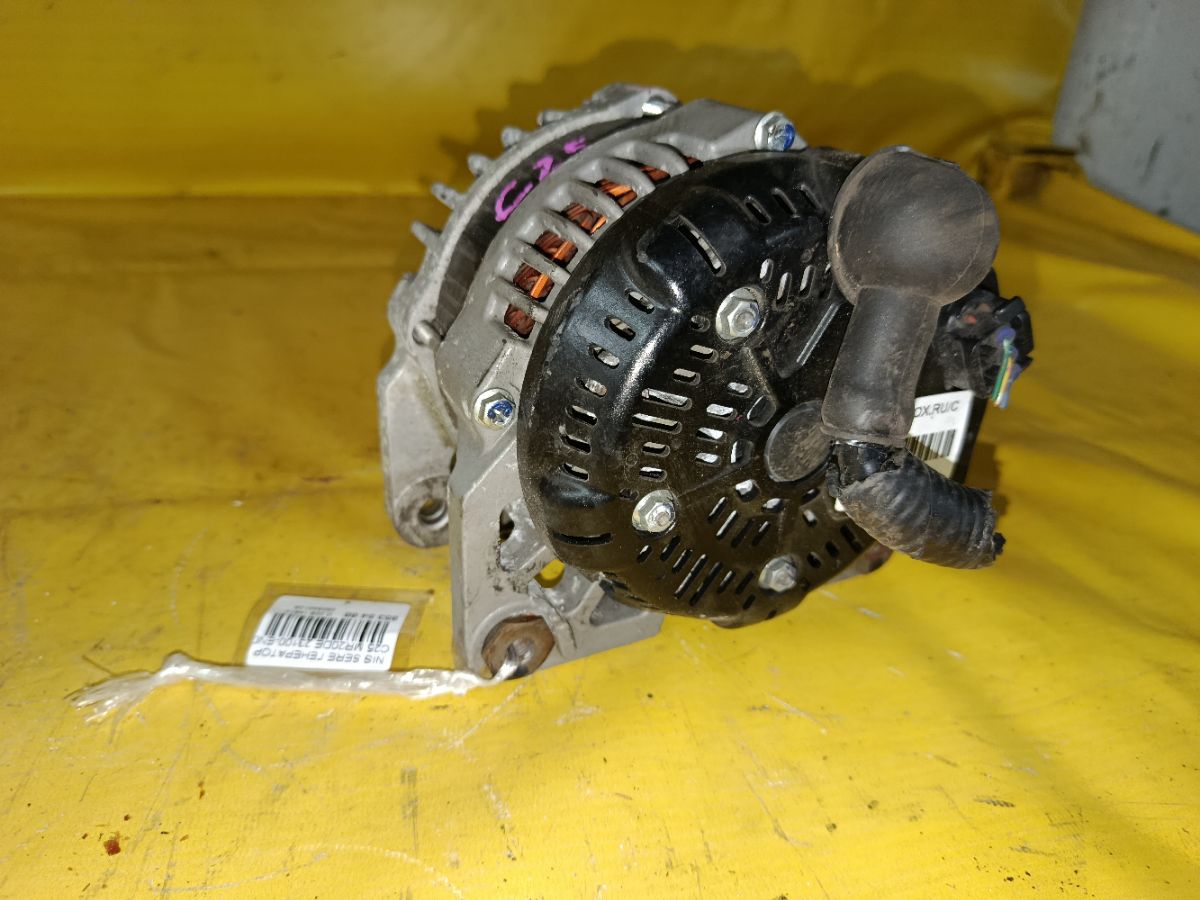 Генератор 23100-EN000 на Nissan Serena C25 MR20DE Фото 3