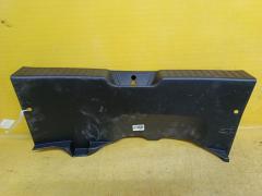 Обшивка багажника на Mazda Demio DJ5FS D09W-6889X, Заднее расположение