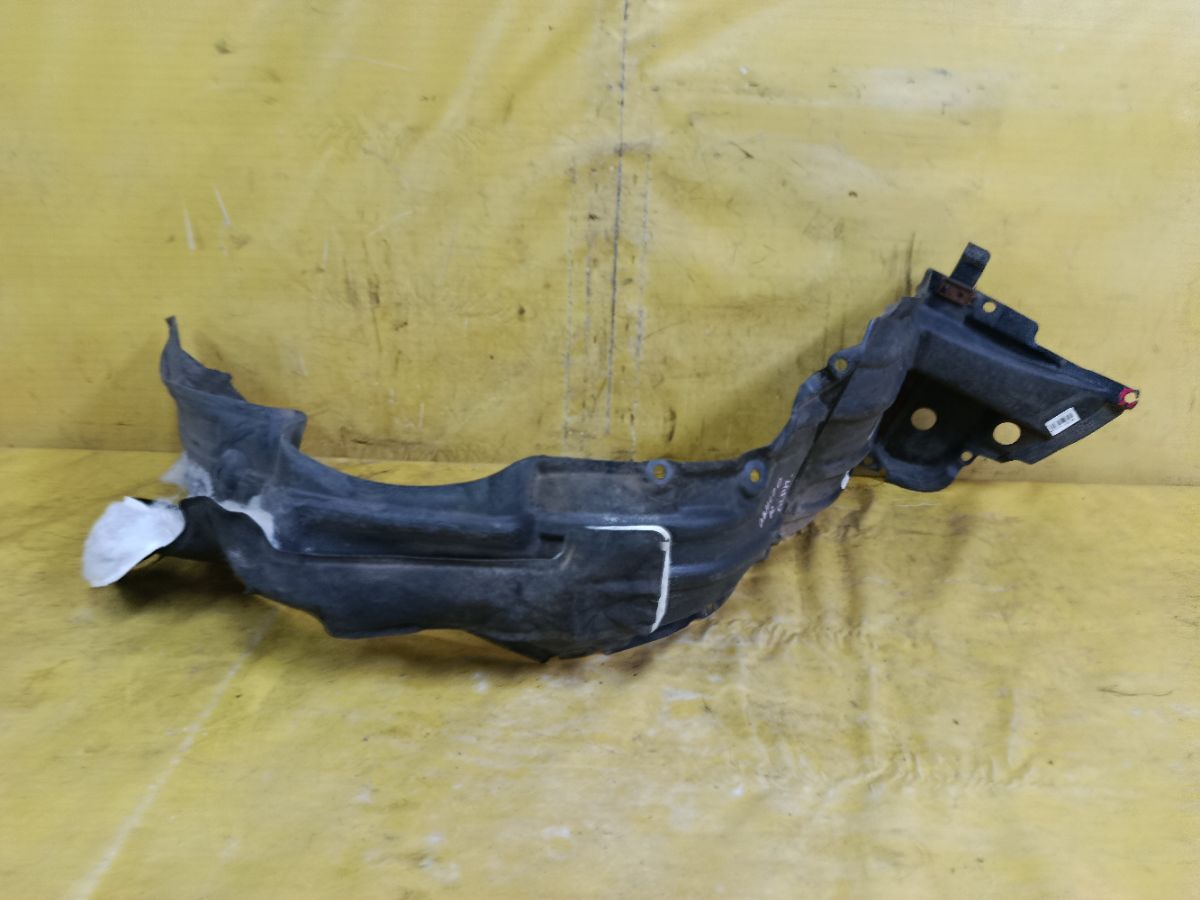 Подкрылок 53845-58040 на Toyota Alphard ANH20W 2AZ-FE Фото 6