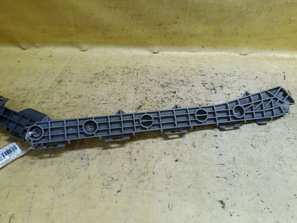 Крепление бампера 52156-58020, 52156-58010 на Toyota Vellfire ANH20W Фото 2