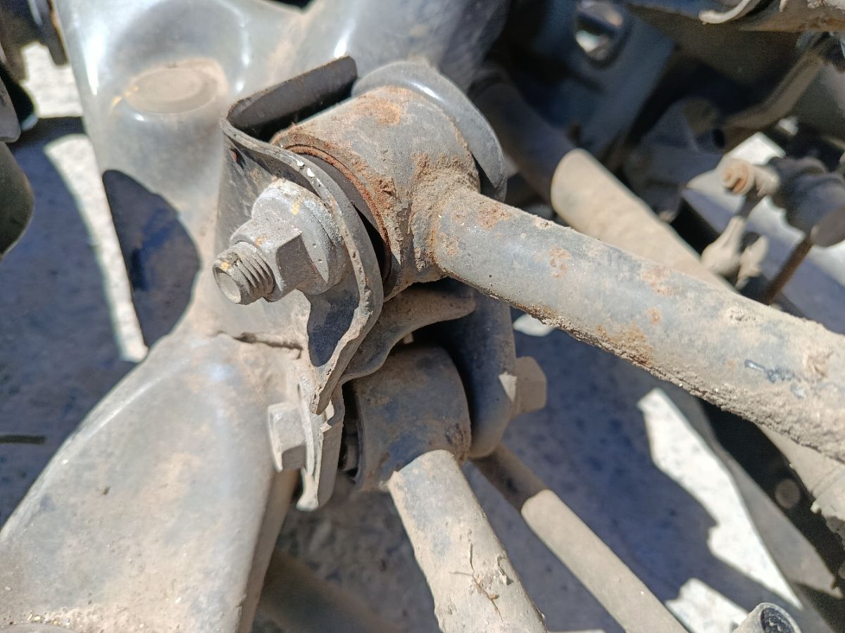 Балка подвески на Toyota Crown GRS200 4GR-FSE Фото 12