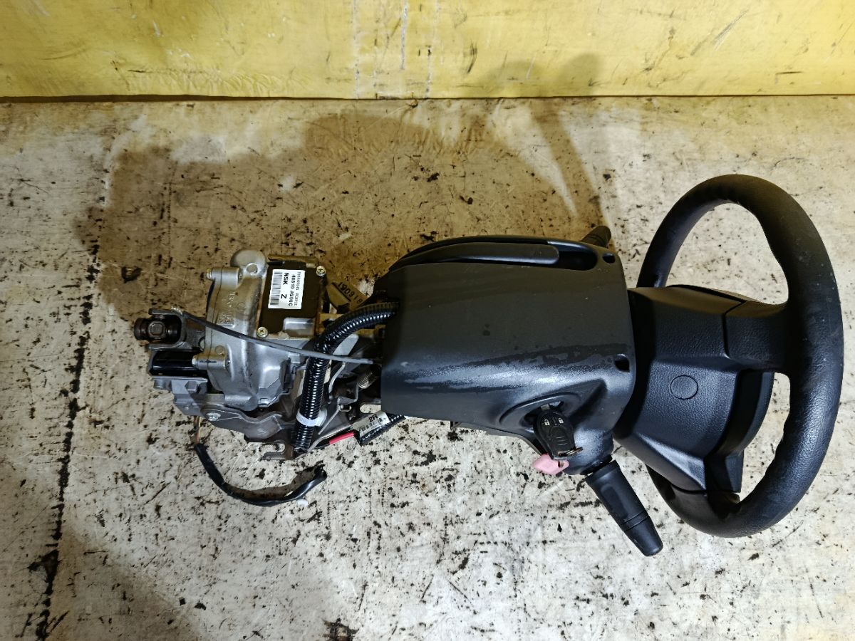 Рулевая колонка на Nissan X-Trail NT31 Фото 1