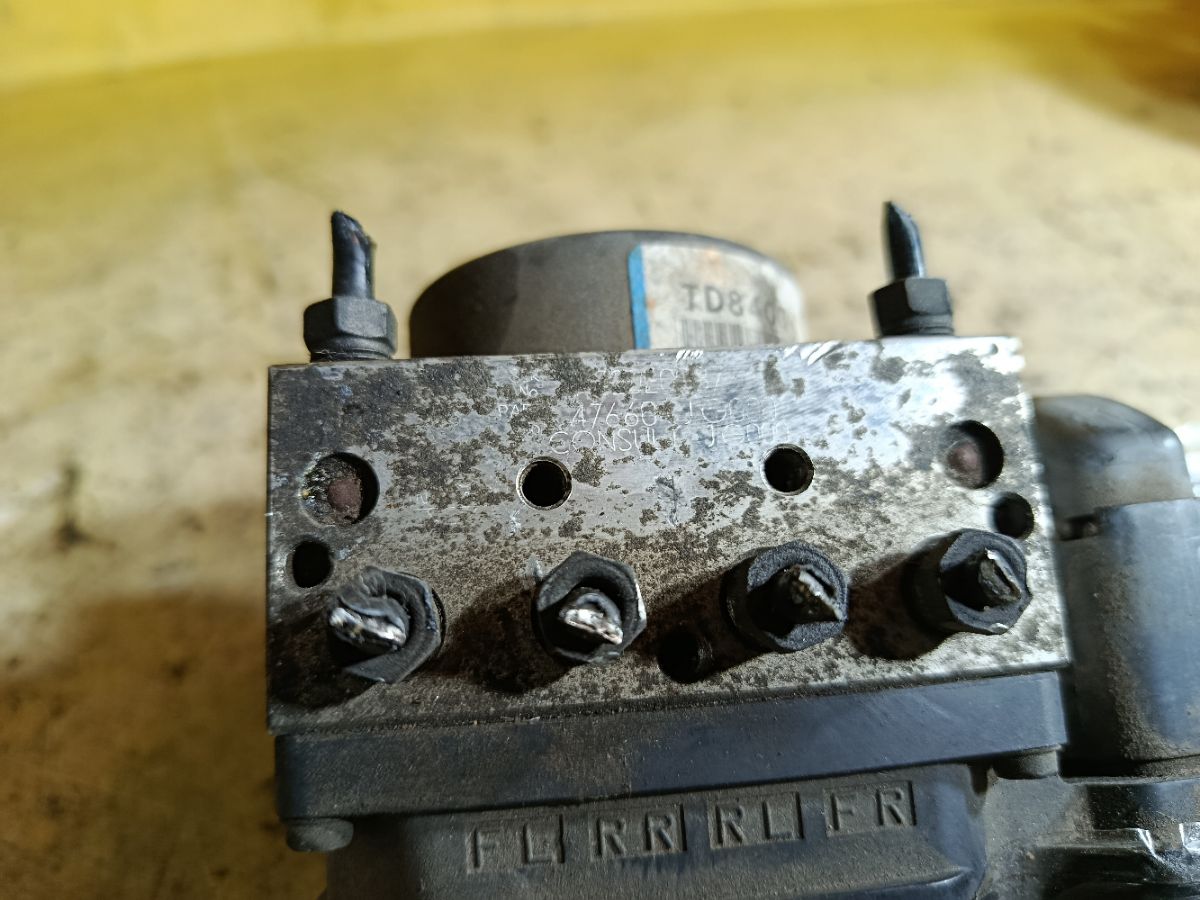 Блок ABS 47660-JG000 на Nissan X-Trail NT31 MR20DE Фото 4