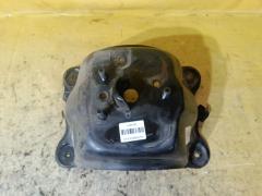 Крепление запасного колеса на Toyota Rav4 ACA31W