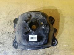 Крепление запасного колеса на Toyota Rav4 ACA31W