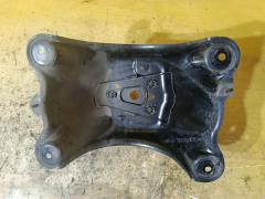 Крепление запасного колеса на Toyota Rav4 ACA31W Фото 2