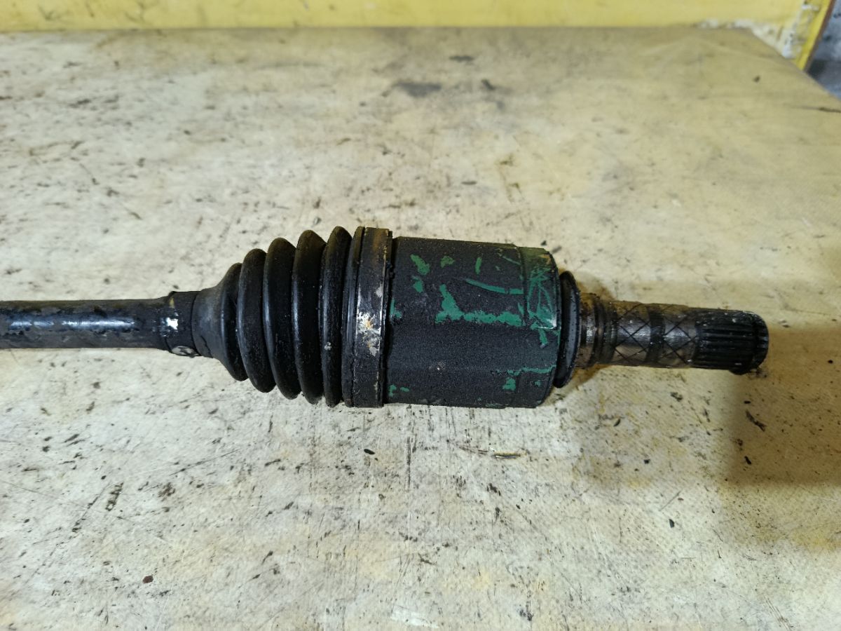 Привод на Subaru Legacy BM9 EJ255 Фото 2