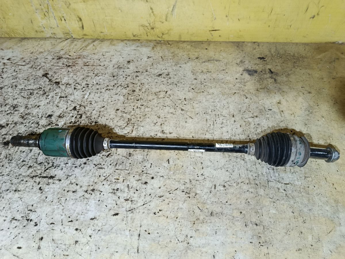 Привод на Subaru Legacy BM9 EJ255 Фото 1