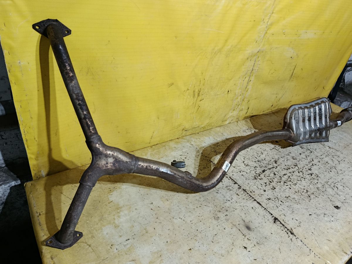 Глушитель на Subaru Legacy BM9 EJ255 Фото 3