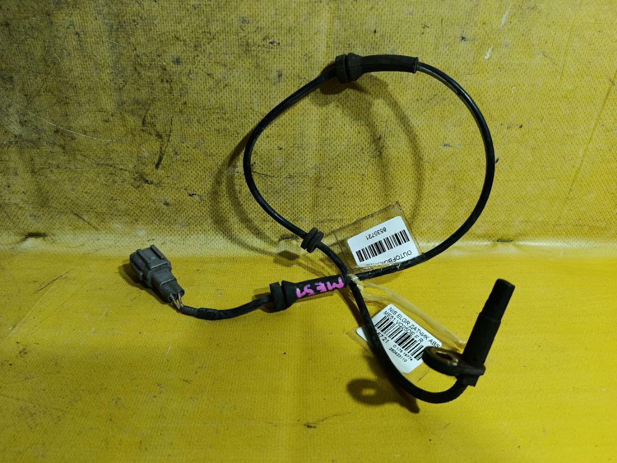 Датчик ABS на Nissan Elgrand ME51 VQ25DE Фото 2