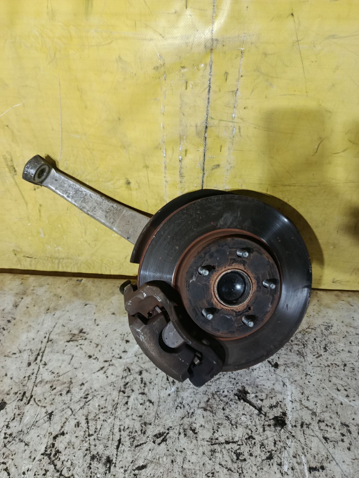 Ступица на Toyota Crown GRS210 2GR-FSE Фото 3