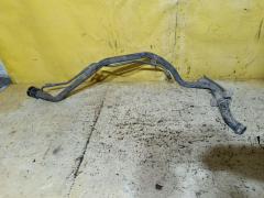 Заливная горловина топливного бака на Toyota Alphard ANH10W 2AZ-FE Фото 2