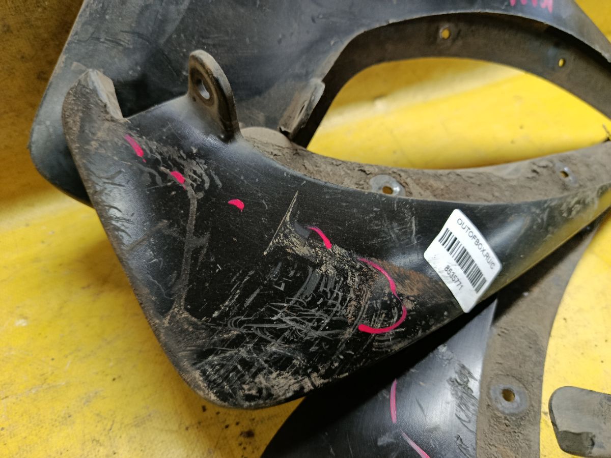Брызговик на Toyota Rav4 ACA31W Фото 3