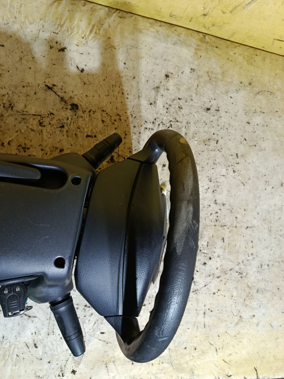 Рулевая колонка на Nissan X-Trail NT31 Фото 3