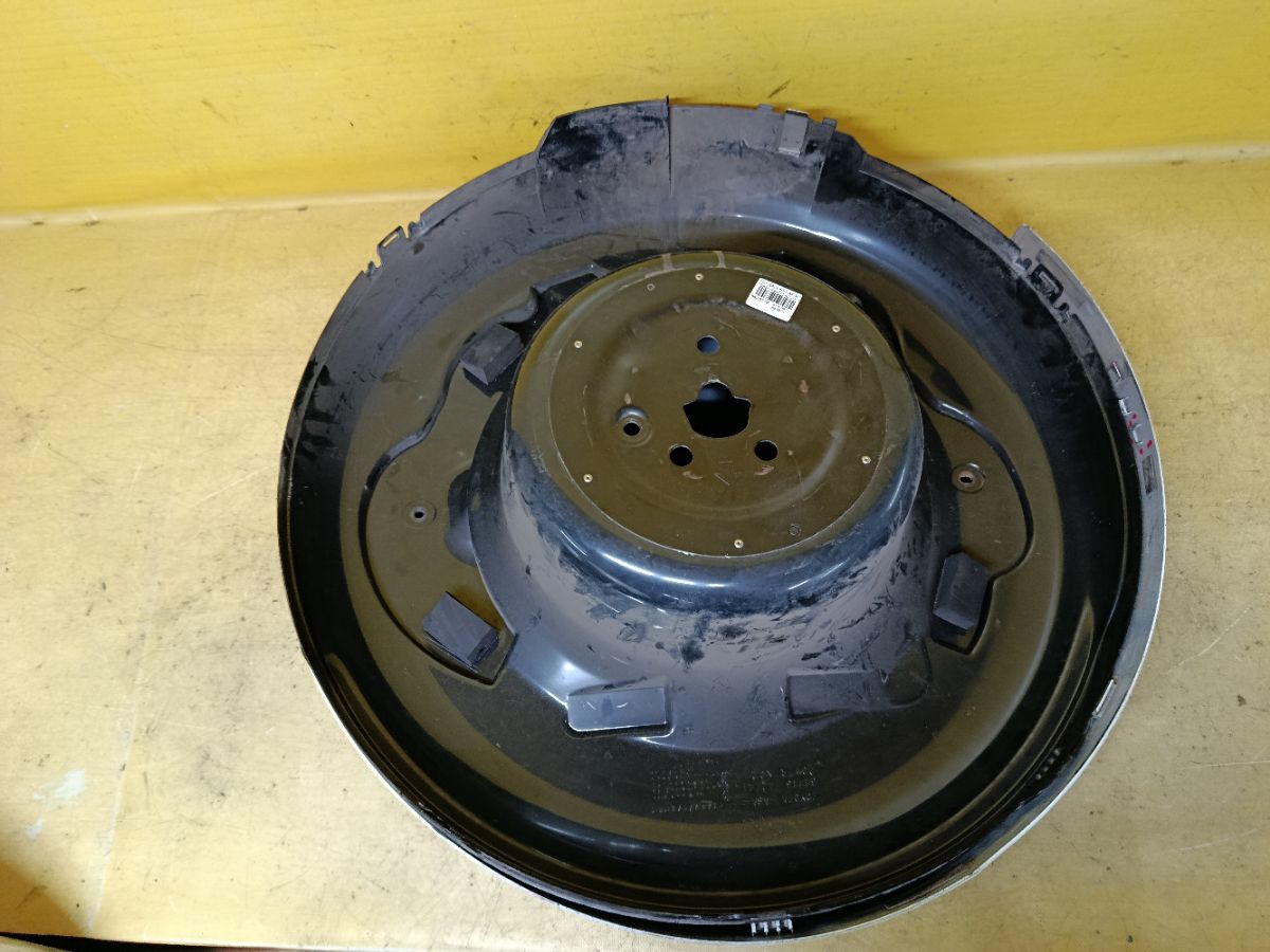 Колпак запасного колеса 64771-42U11, 64773-42T41 на Toyota Rav4 ACA31W Фото 3