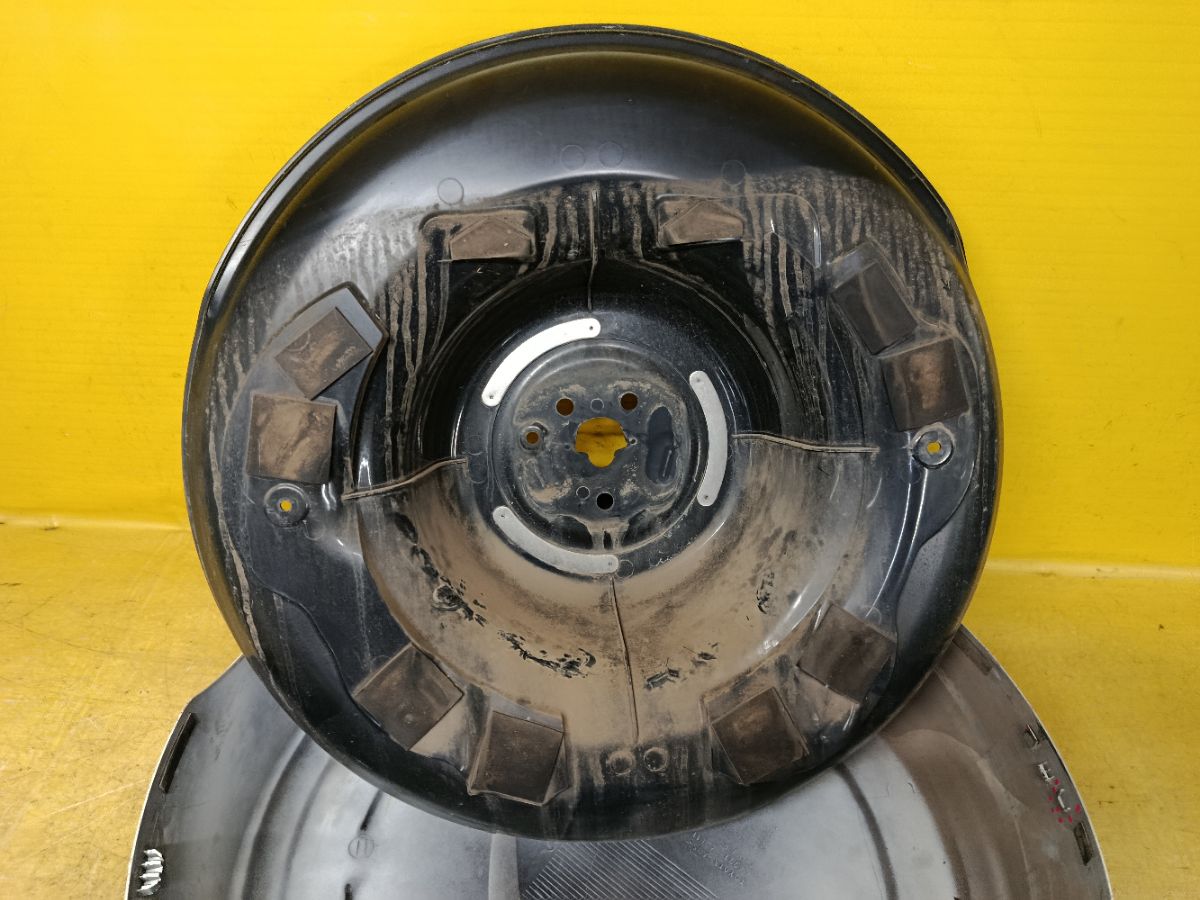 Колпак запасного колеса 64771-42U11, 64773-42T41 на Toyota Rav4 ACA31W Фото 4