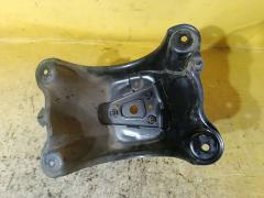 Крепление запасного колеса на Toyota Rav4 ACA31W Фото 2