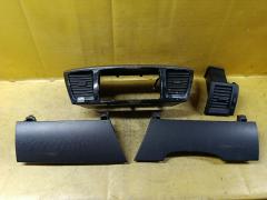 Консоль магнитофона 55412-28280, 55041-28030, 55042-28030 на Toyota Noah AZR60G Фото 3