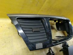 Консоль магнитофона 55412-28280, 55041-28030, 55042-28030 на Toyota Noah AZR60G Фото 5