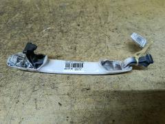 Ручка двери на Toyota Noah AZR60G Фото 3