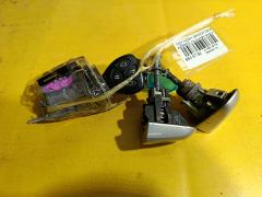 Замок зажигания на Toyota Noah AZR60G