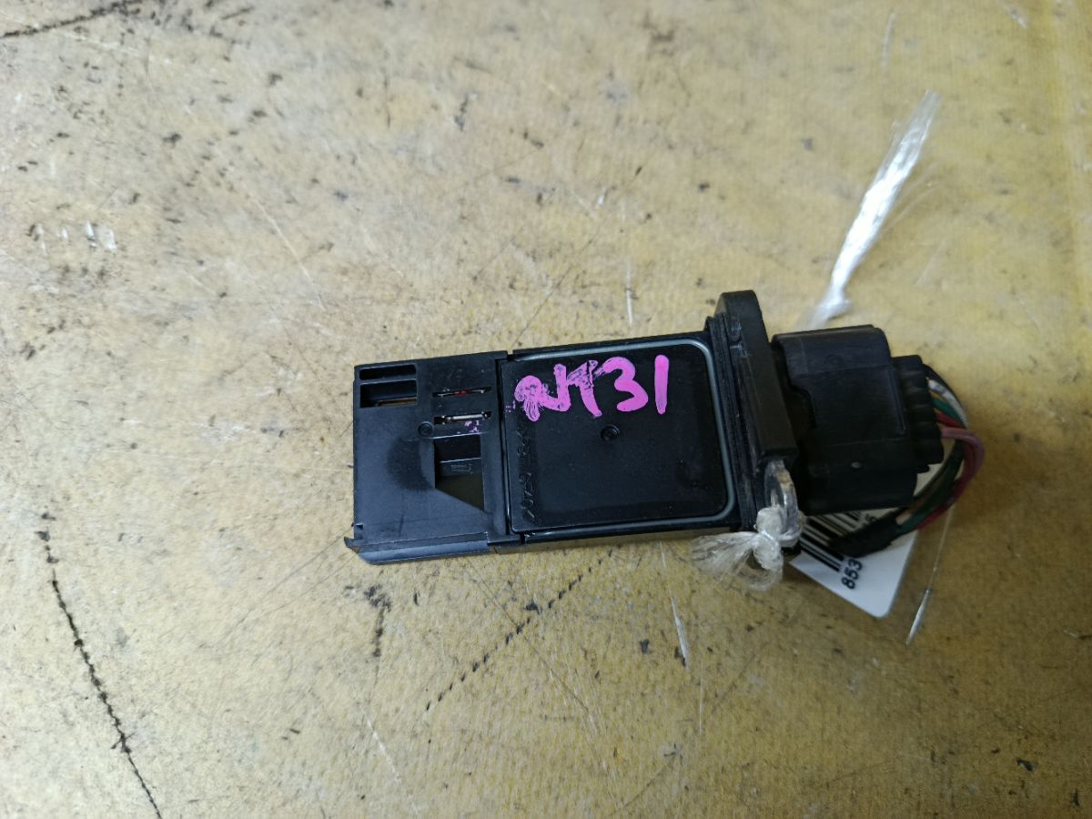 Датчик расхода воздуха 22680-7S000 на Nissan X-Trail NT31 MR20DE Фото 2
