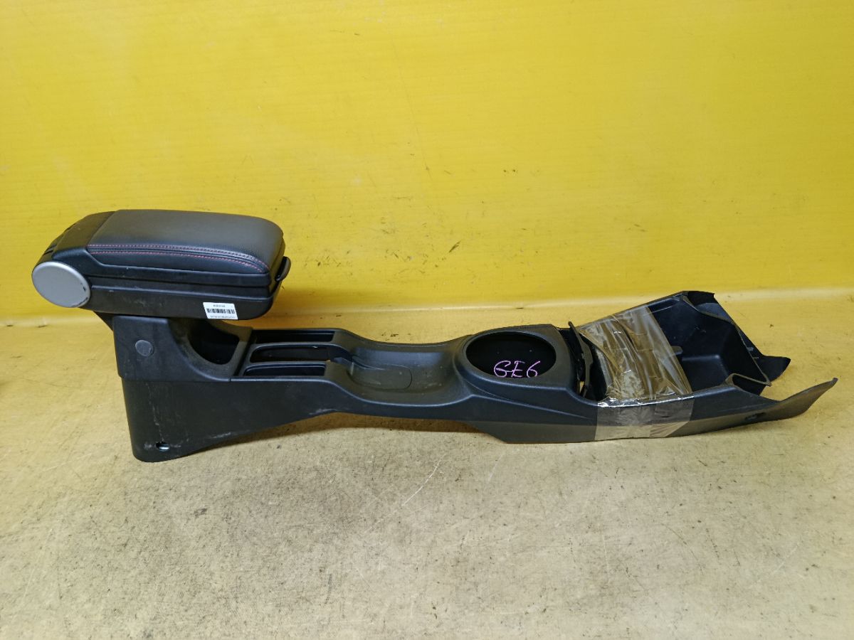 Подлокотник на Honda Fit GE6 Фото 11