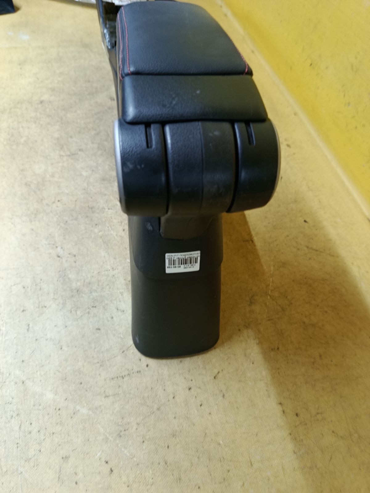 Подлокотник на Honda Fit GE6 Фото 10