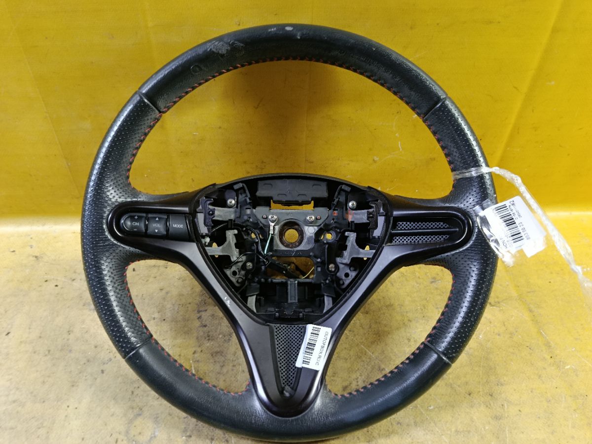 Руль на Honda Fit GE6 Фото 1