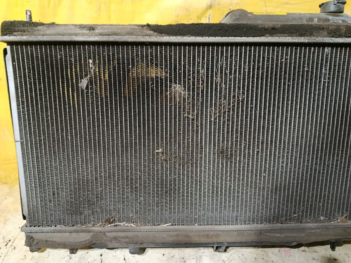 Радиатор ДВС на Subaru Legacy BM9 EJ253 Фото 2