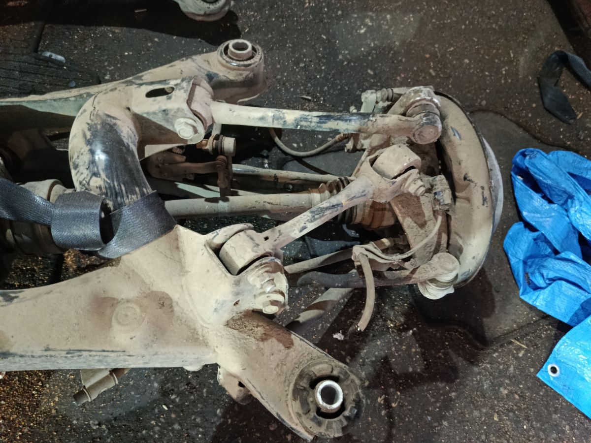 Балка подвески на Toyota Crown GRS210 2GR-FSE Фото 2