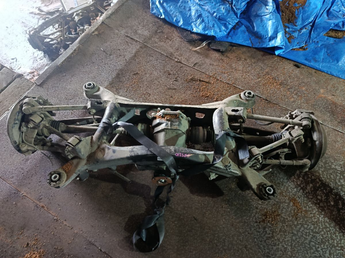 Балка подвески на Toyota Crown GRS210 2GR-FSE Фото 3