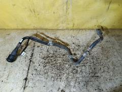 Заливная горловина топливного бака 77201-44191 на Toyota Isis ANM10G 1AZ-FSE Фото 2