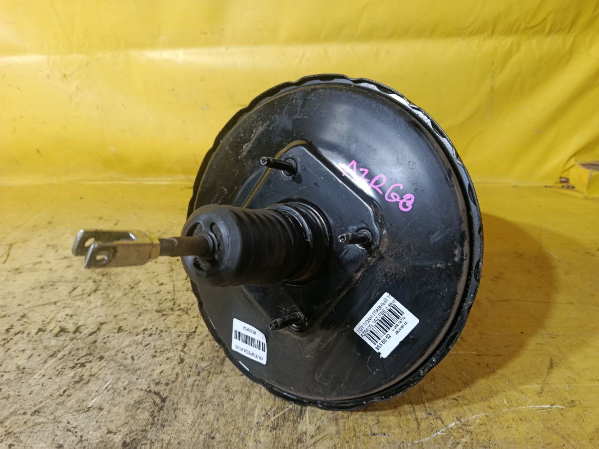 Главный тормозной цилиндр на Toyota Noah AZR60G 1AZ-FSE Фото 1