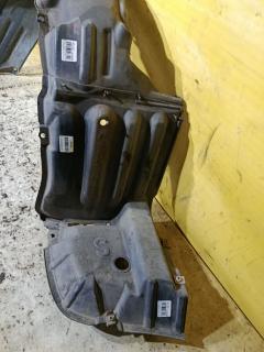 Подкрылок 53845-58020 на Toyota Alphard ANH10W 2AZ-FE Фото 2