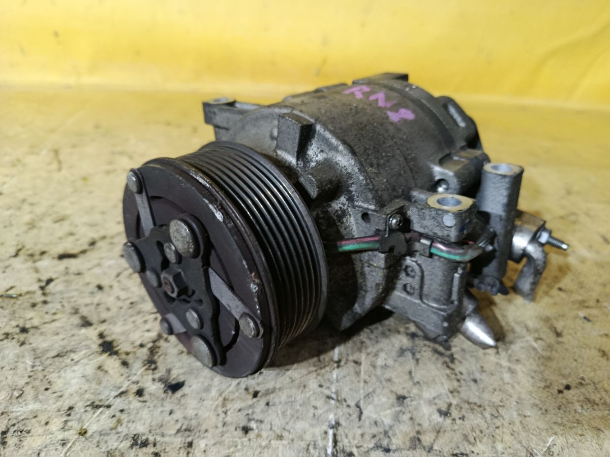 Компрессор кондиционера на Honda Stream RN8 R20A Фото 4
