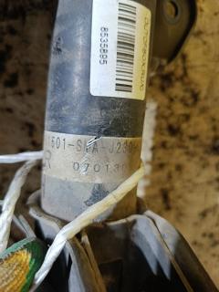 Стойка амортизатора на Honda Stream RN8 R20A Фото 2