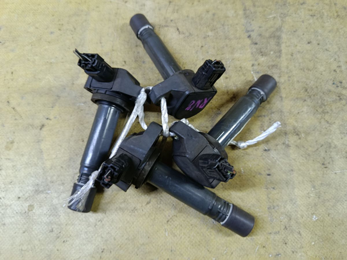 Катушка зажигания на Honda Stream RN8 R20A Фото 3