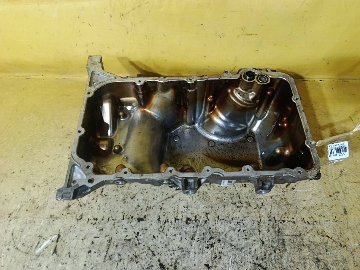 Поддон на Honda Stream RN8 R20A Фото 1