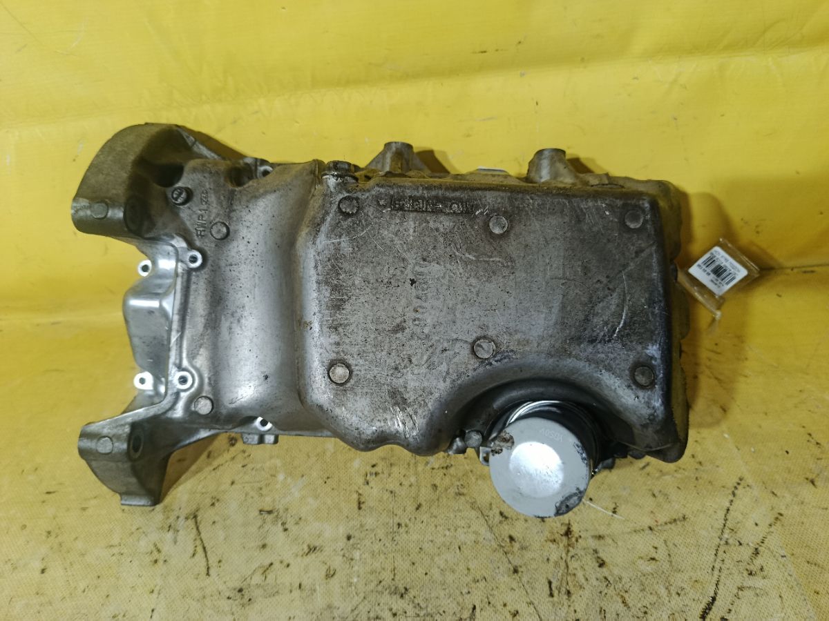 Поддон на Honda Stream RN8 R20A Фото 2