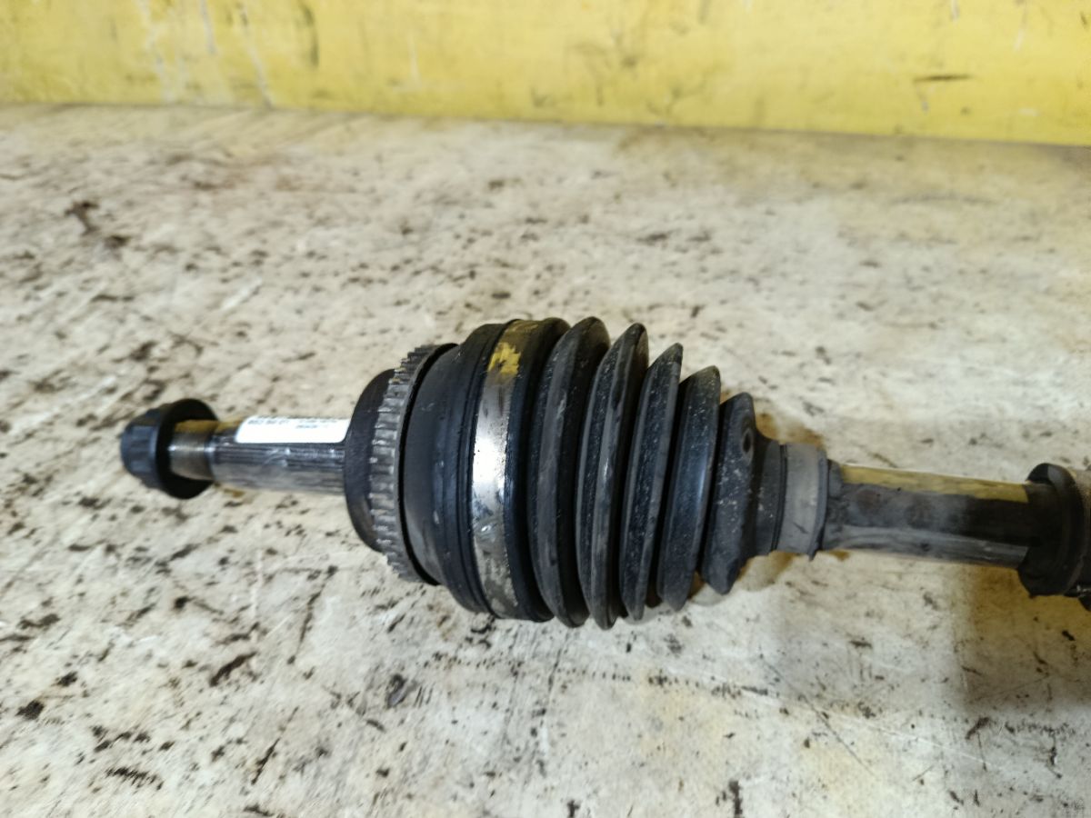 Привод на Toyota Noah ZRR70G 3ZR-FAE Фото 4