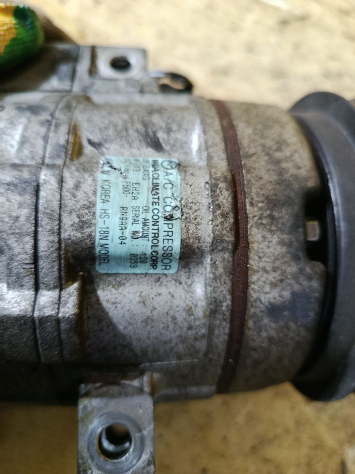 Компрессор кондиционера F500-RN9AA-04 на Mazda Axela BLEFP LF-VDS Фото 3