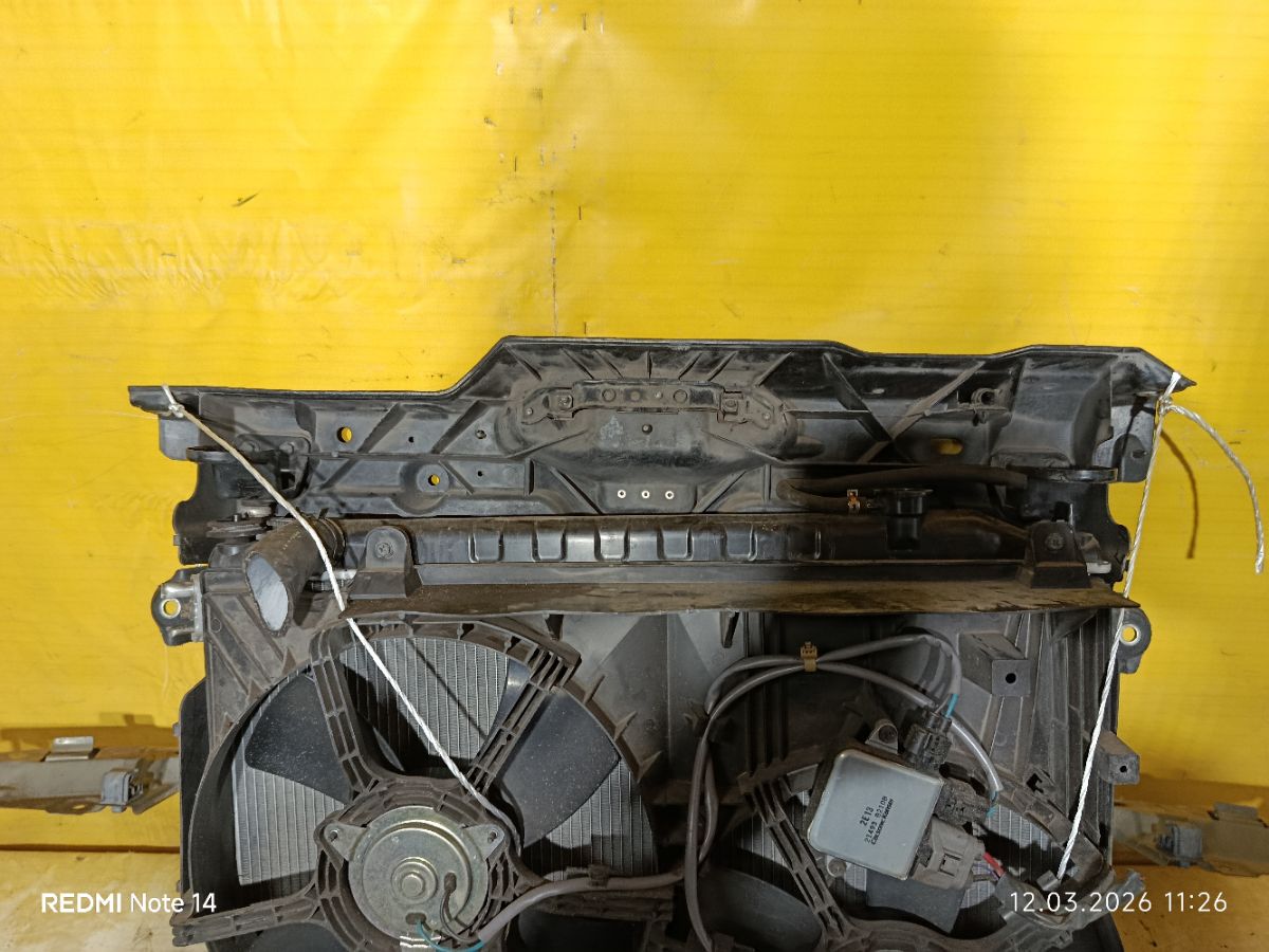 Телевизор на Nissan Elgrand ME51 VQ25DE Фото 6