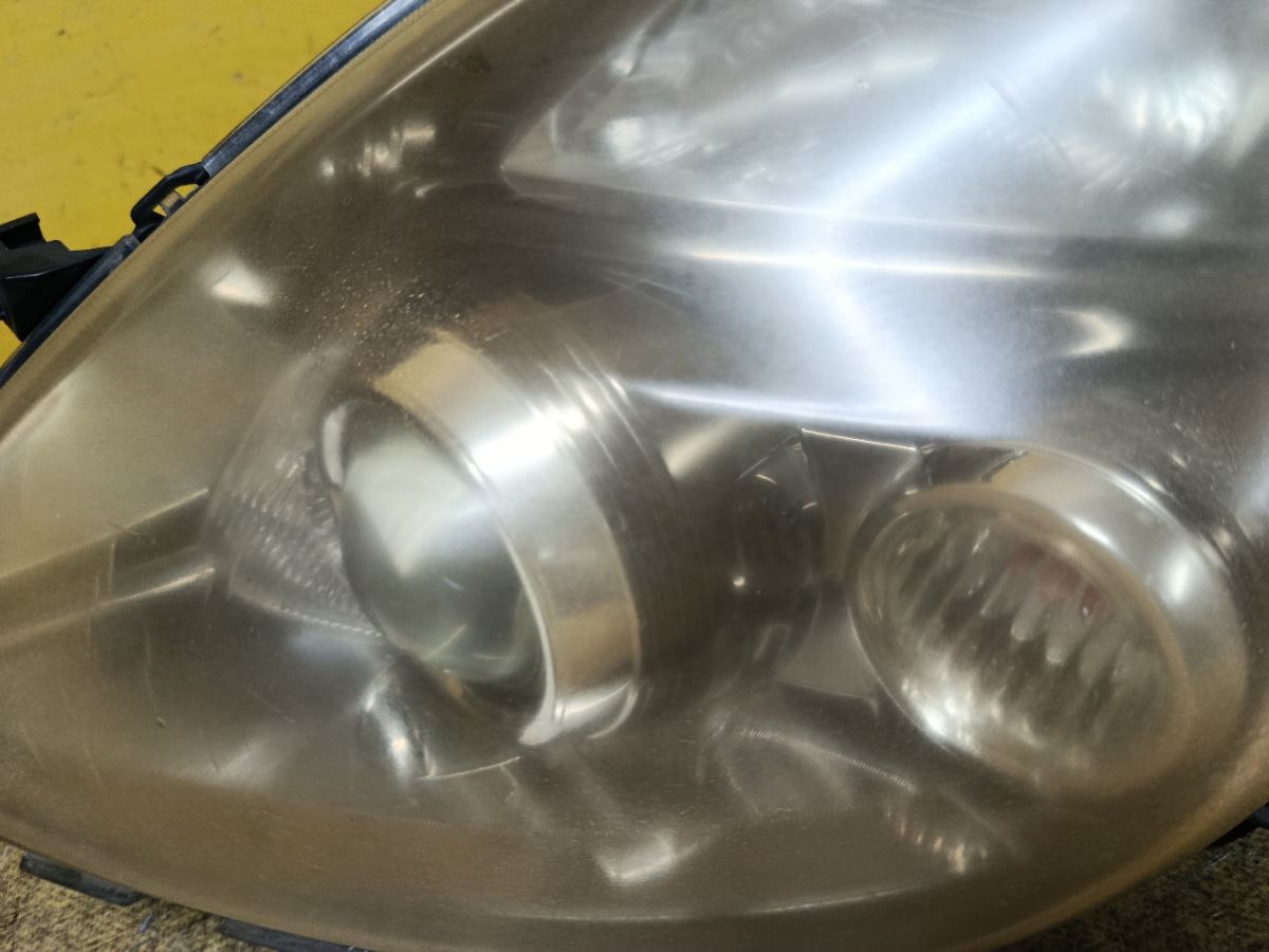 Фара 44-69 44-69, на Toyota Isis ANM10W Фото 2