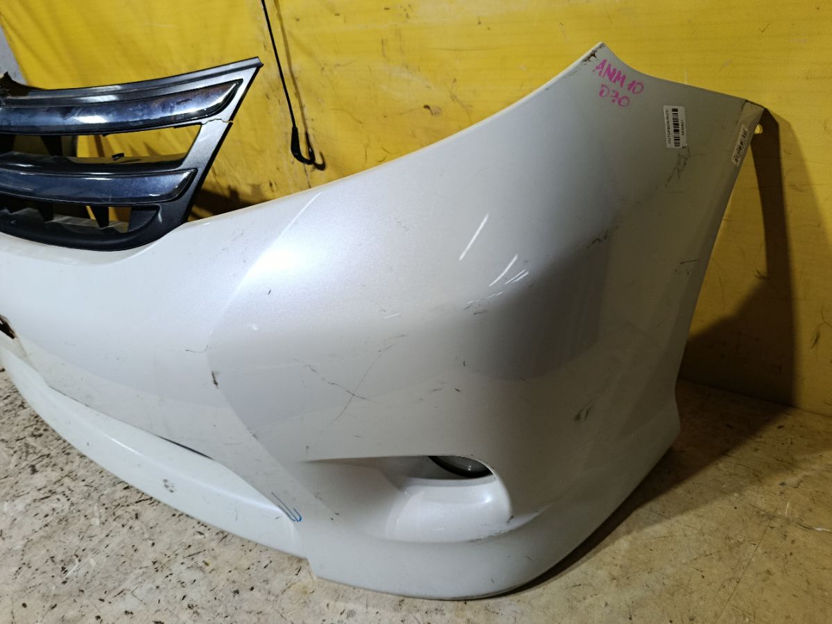 Бампер 0D-2 0D-2,52119-44440 на Toyota Isis ANM10G Фото 4