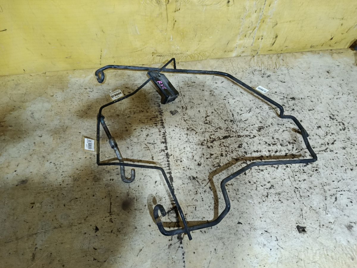 Крепление запасного колеса на Honda Stream RN8 Фото 2