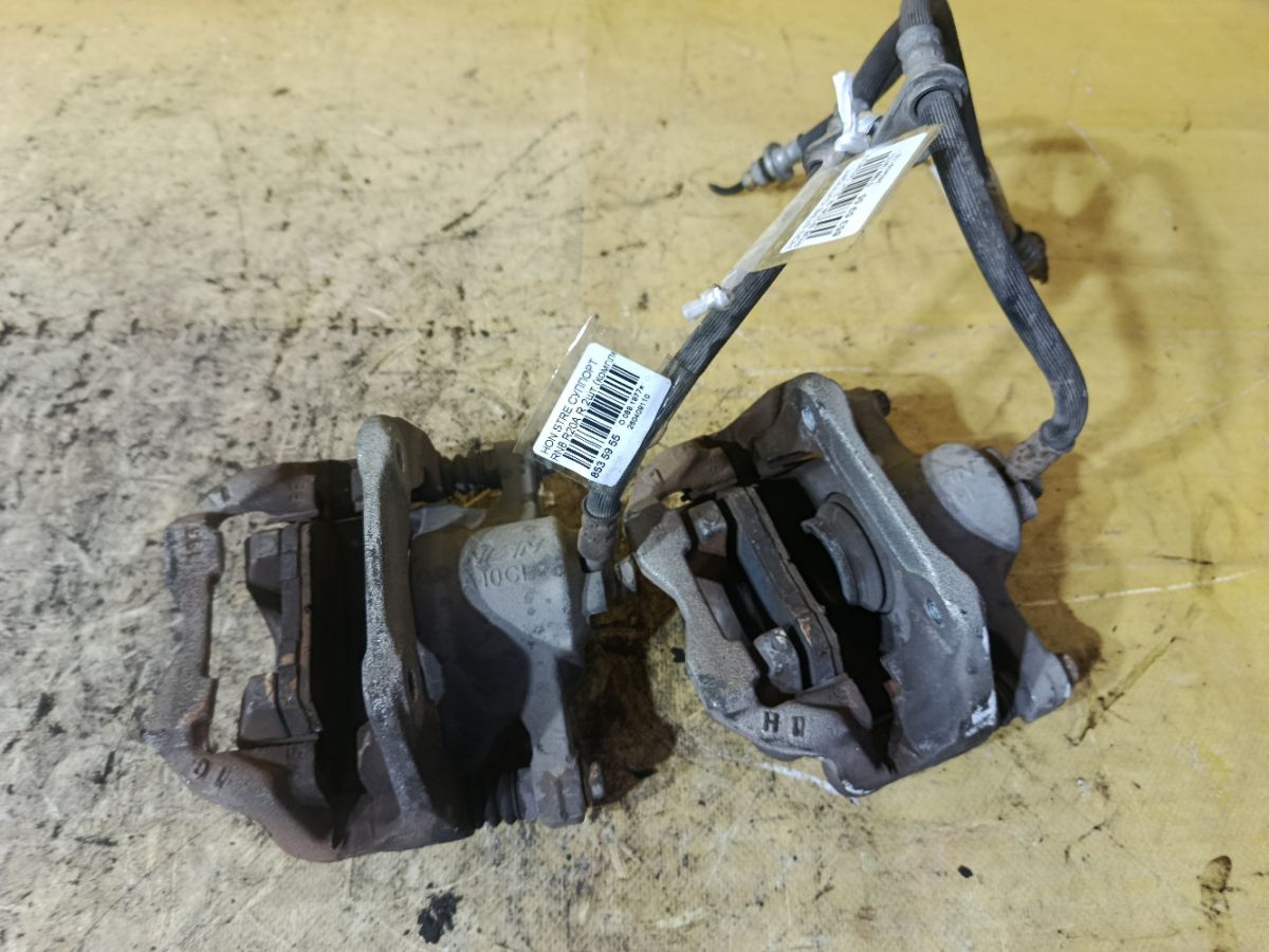 Суппорт на Honda Stream RN8 R20A Фото 1