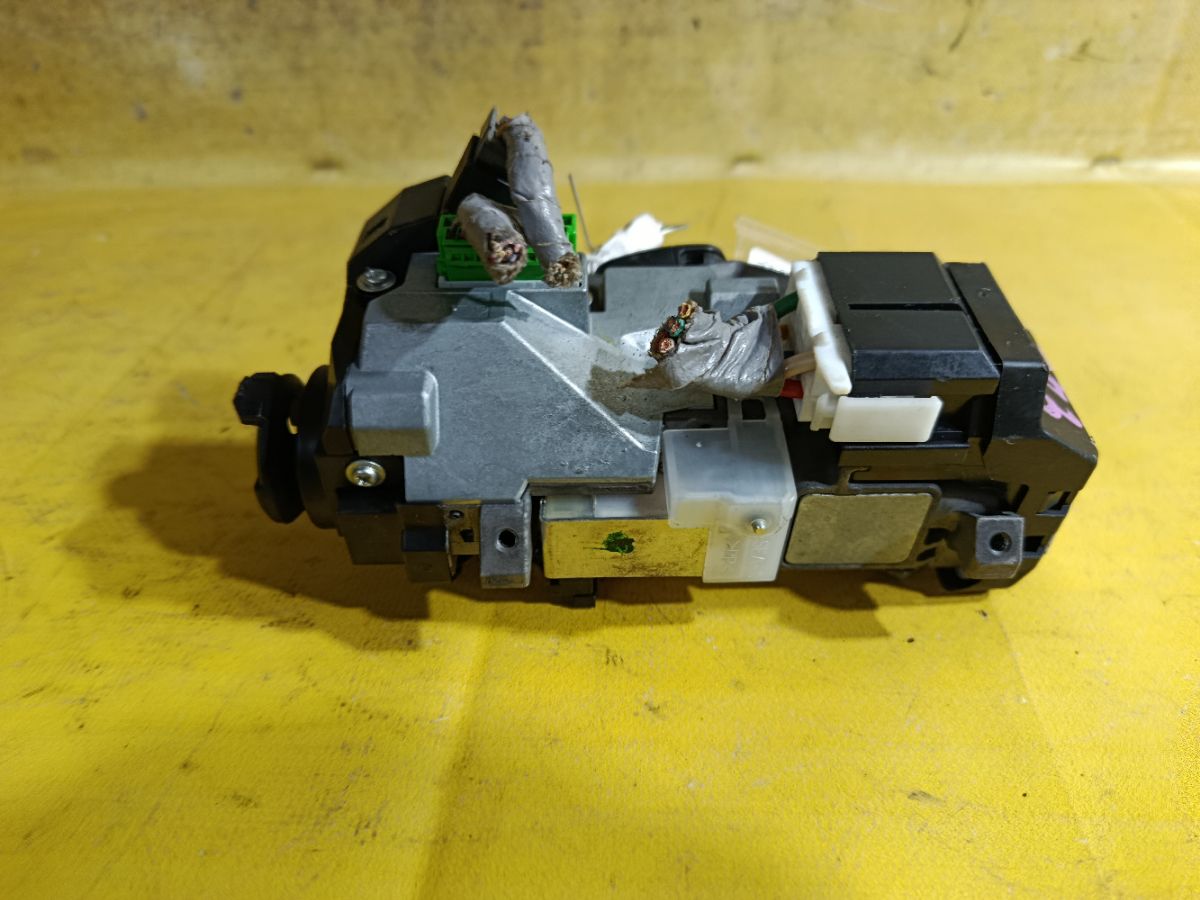 Замок зажигания на Honda Odyssey RB3 Фото 2
