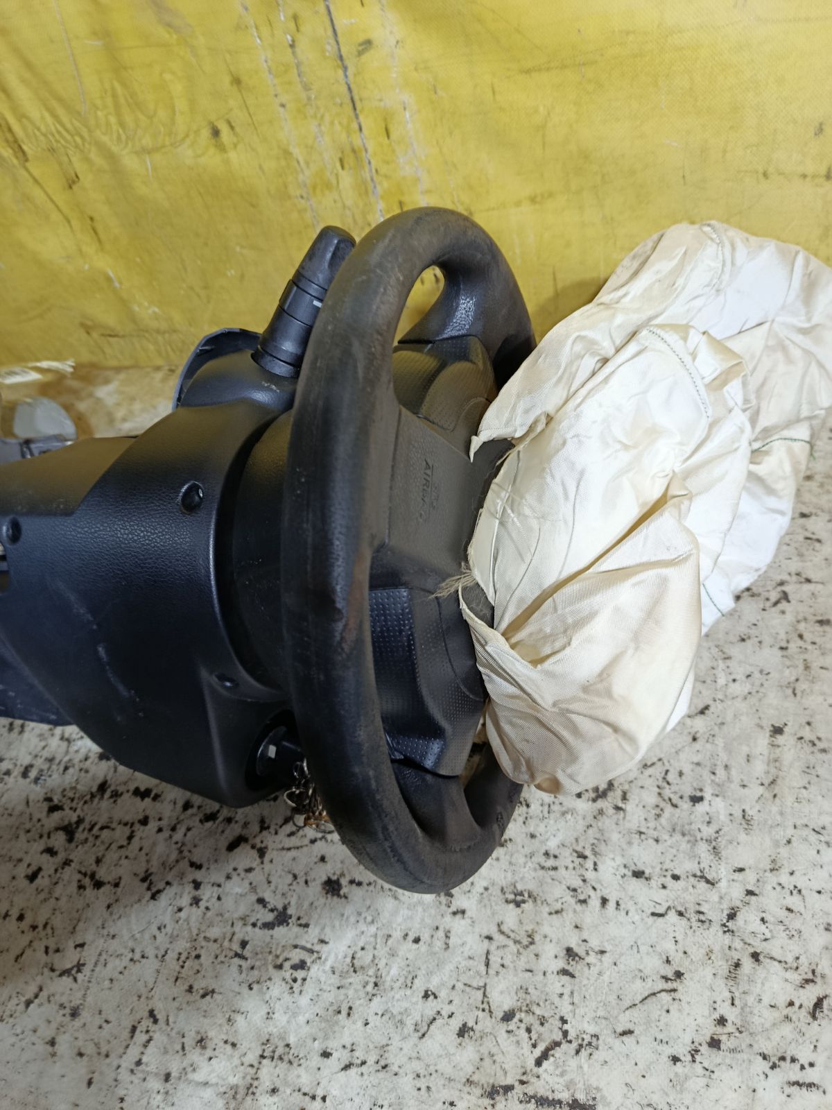 Рулевая колонка на Nissan Serena C25 Фото 4